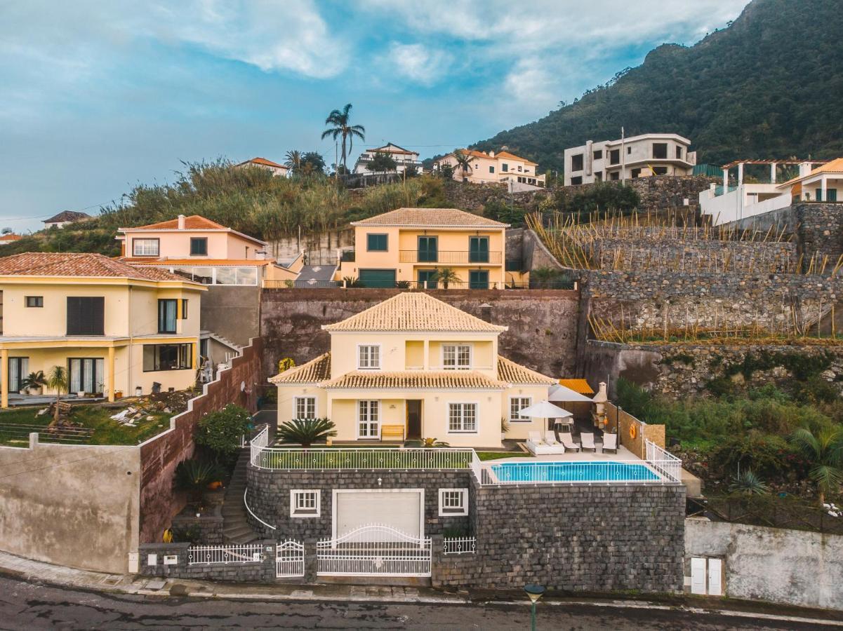 Villa Quinze - Luxurious 3 Bedroom Villa With Private Pool And Games Room & Amazing Views Ponta Delgada  Dış mekan fotoğraf